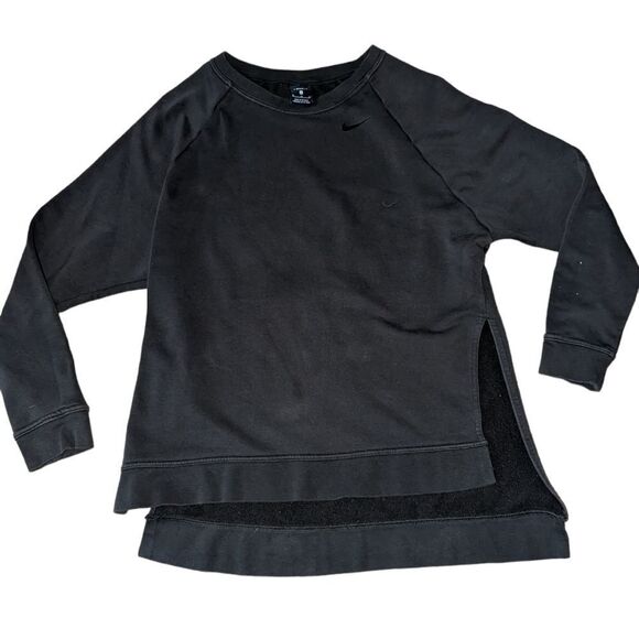 🛍️NIKE DRI FIT CREW NECK SWEATSHIRT - Picture 1 of 2